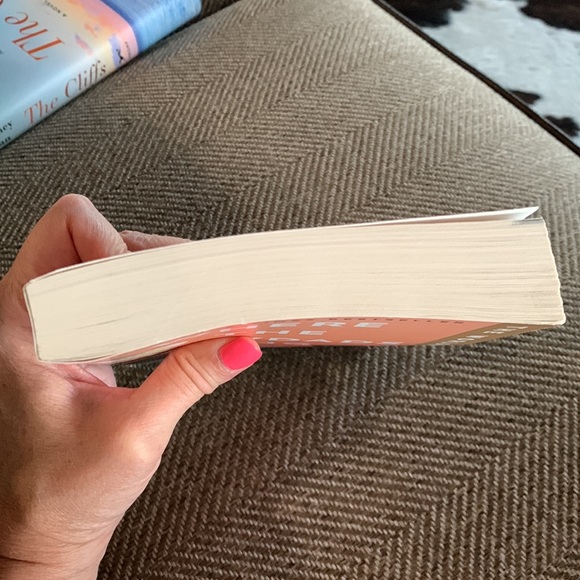 Where the Crawdads Sing by Delia Owens book - Picture 5 of 5